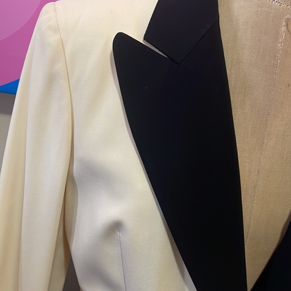 Moschino Couture Double Collar Tuxedo Jacket Ivory Black - Picture 4 of 16